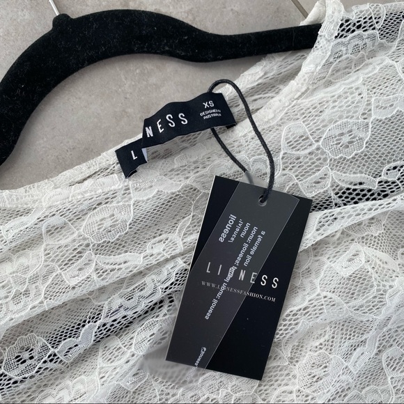 LIONESS MAYFAIR MAXI DRESS - Picture 7 of 7